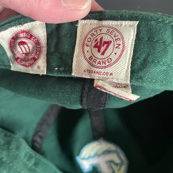 47 Brand Green Cap with T Logo Tulane baseball hat large - Picture 3 of 4